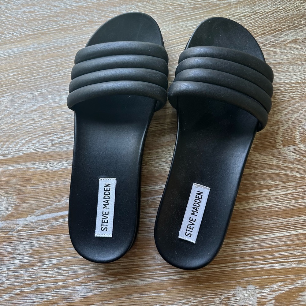 Steve Madden Drip slide sandals